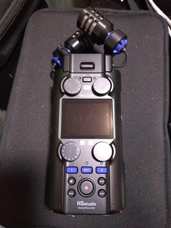 ZOOM H5studioの画像